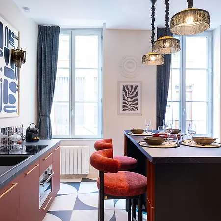 Host Bien-etre Jacuzzi Downtown * Lyon